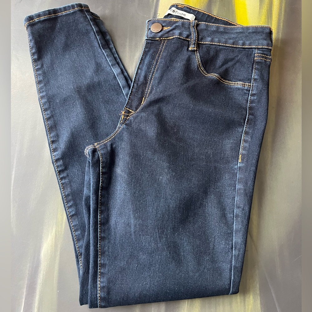 Refuge Jeans – Size 10 – 26” Inseam